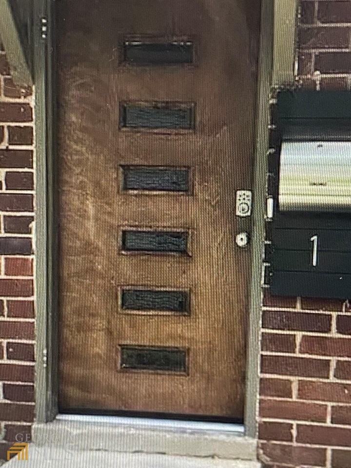 360 360 SE Cherokee Avenue - Photo 3 of 13