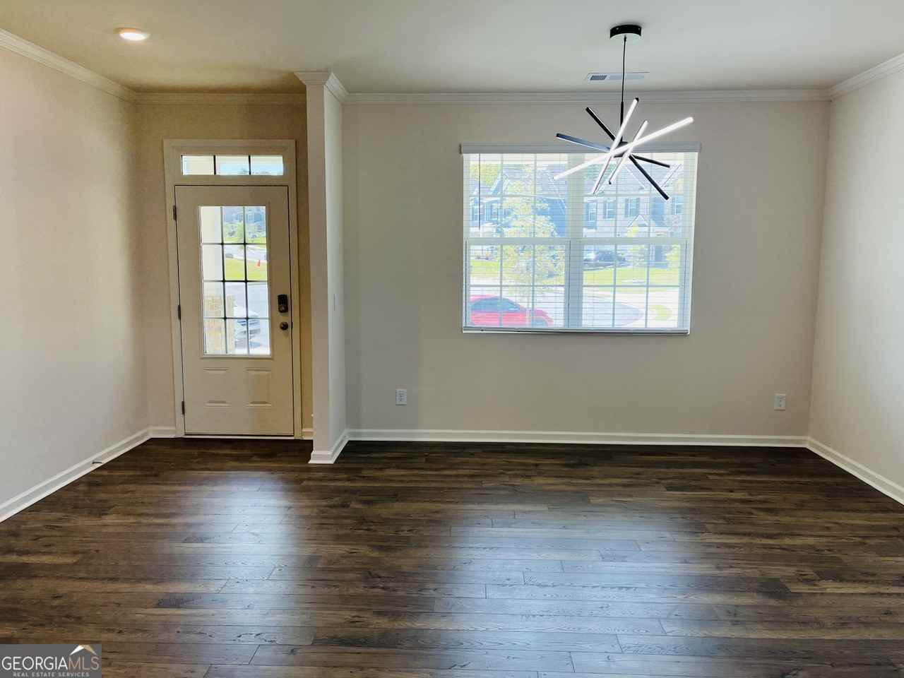 910 Sly Fox Run - Photo 6 of 46