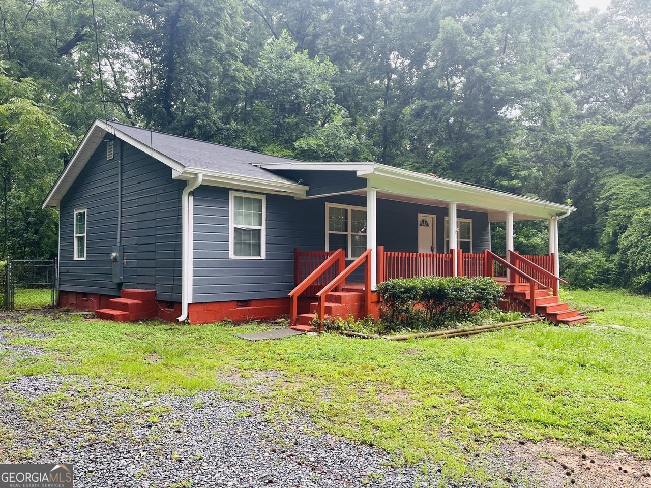 3402 Old Fairburn Road - Photo 3 of 31