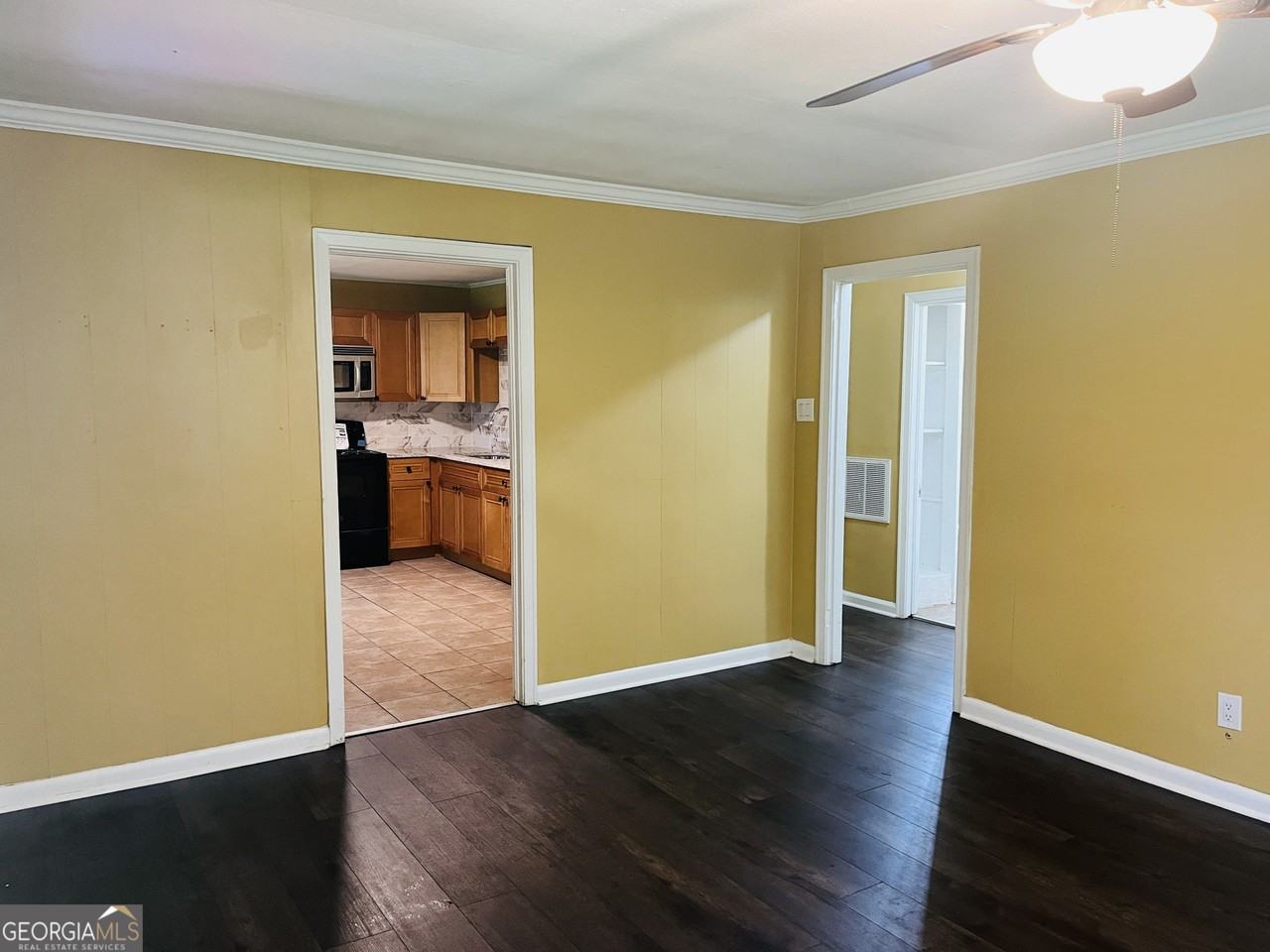 3402 Old Fairburn Road - Photo 6 of 31