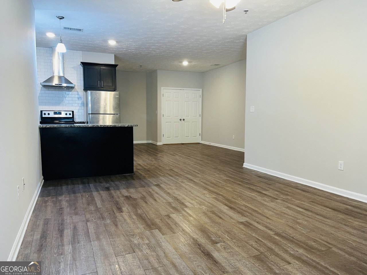 615 Jefferson Street #B - Photo 5 of 22