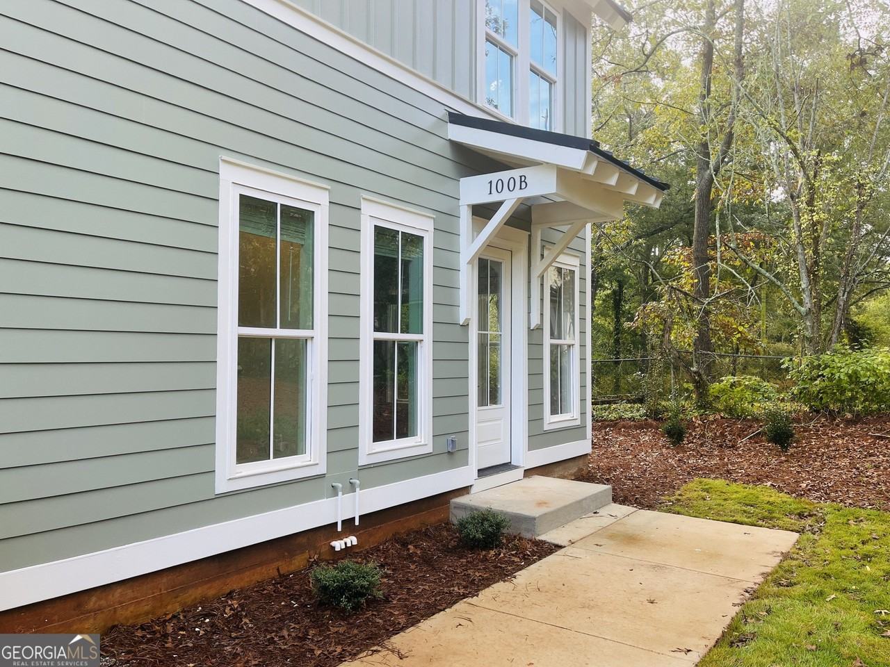 100 Gardenia Ln #100B - Photo 4 of 21