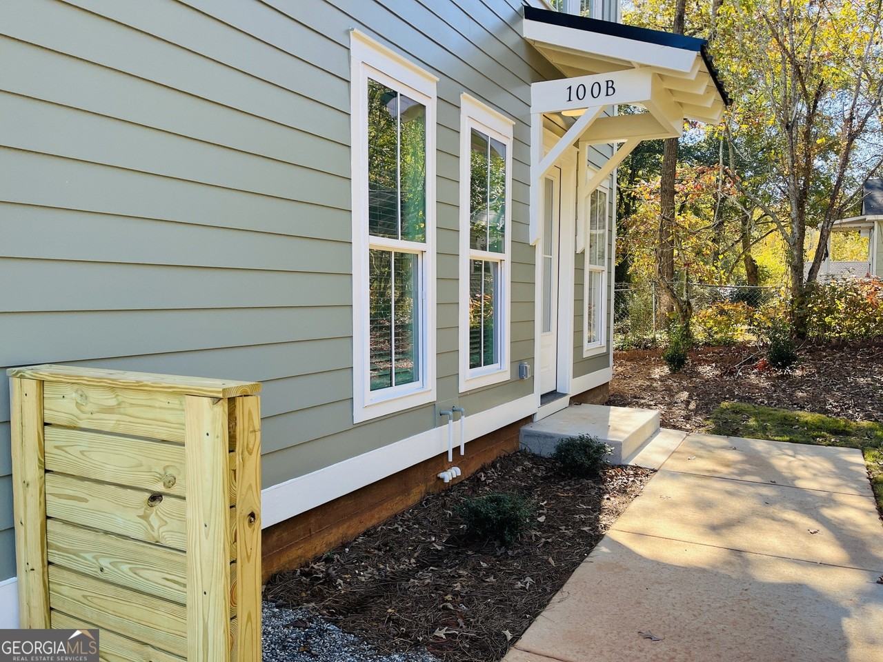 100 Gardenia Ln #100B - Photo 5 of 21