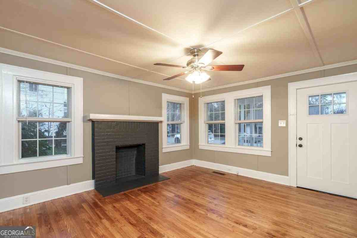 240 Boulevard - Photo 7 of 27