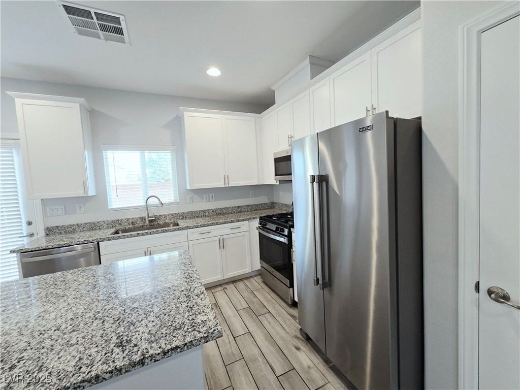 5846 Steinbeck Valley Street - Photo 4 of 25