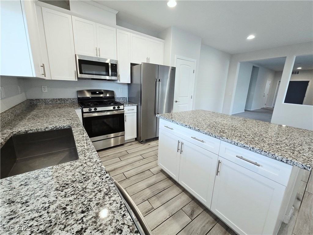 5846 Steinbeck Valley Street - Photo 5 of 25