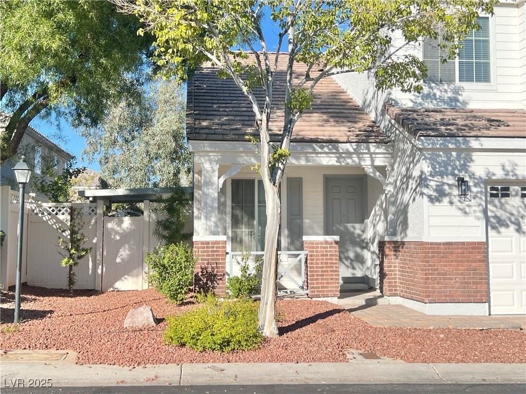 6164 Bridgeport Hills Ave - Photo 2 of 49