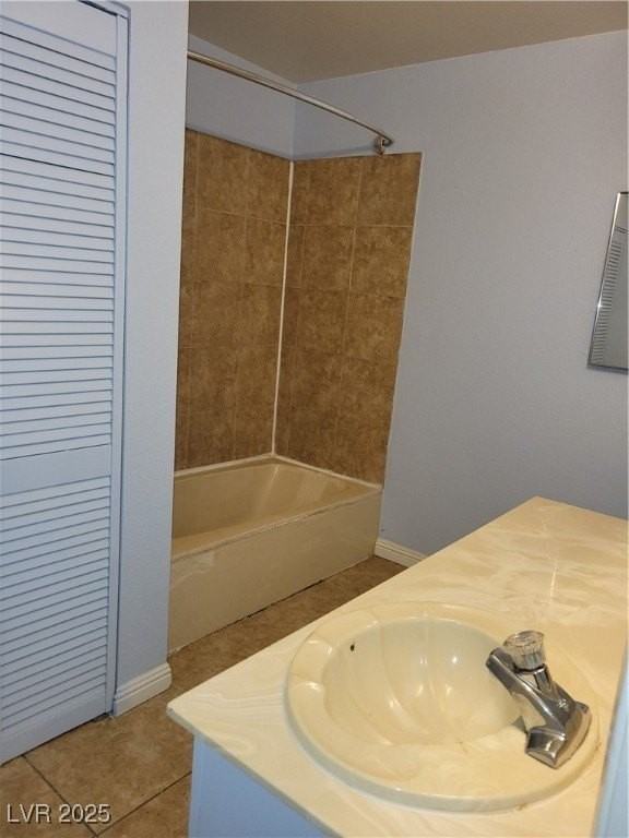 610 Sea Pines Ln - Photo 4 of 19