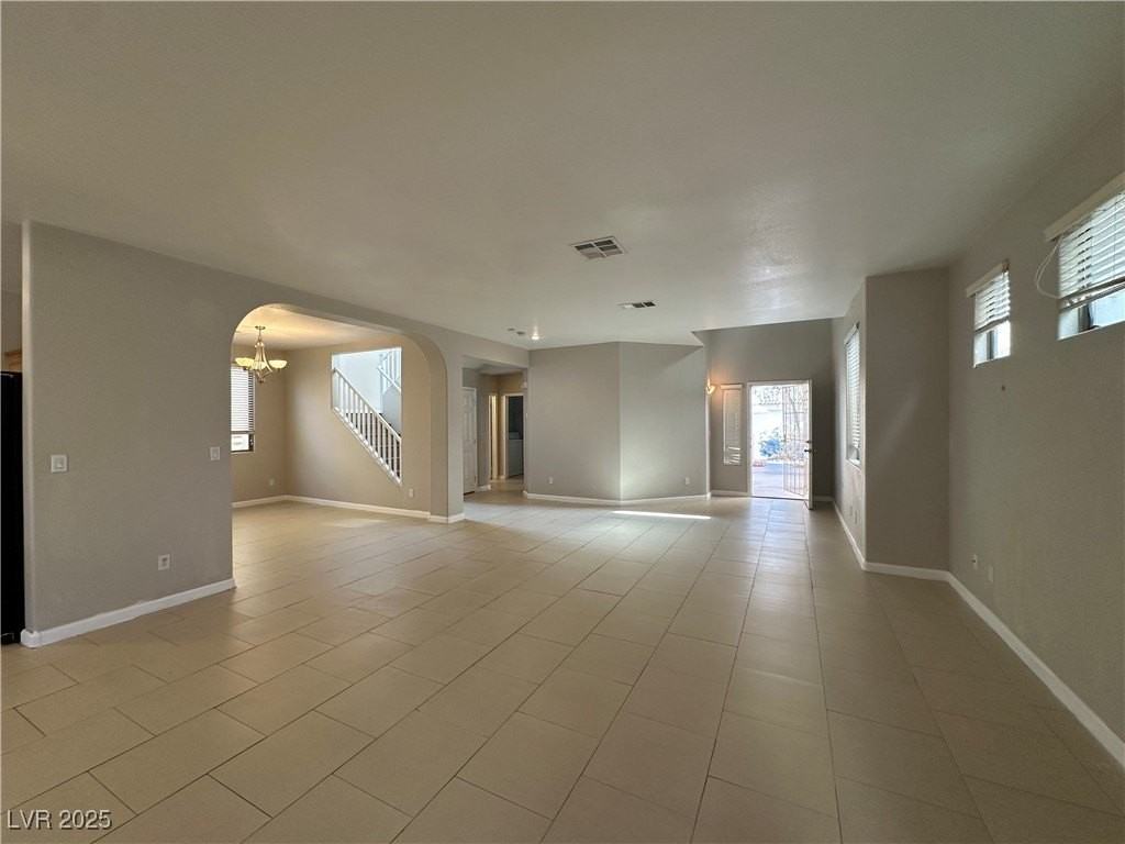 6084 Villa Trieste Ct - Photo 3 of 37