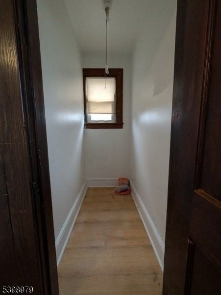 211 E Passaic Ave - Photo 4 of 15