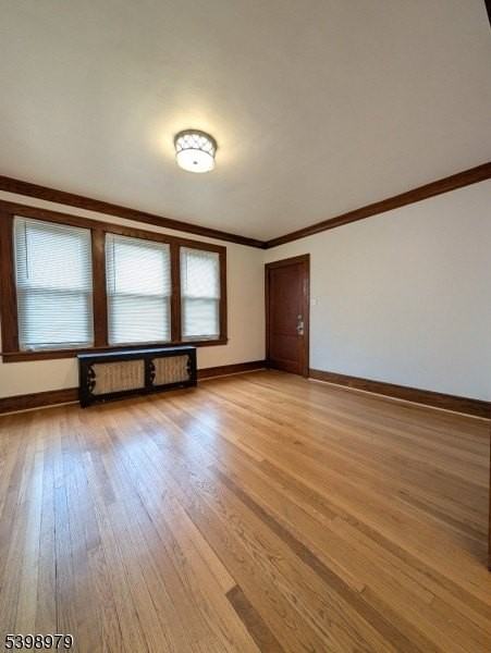 211 E Passaic Ave - Photo 5 of 15