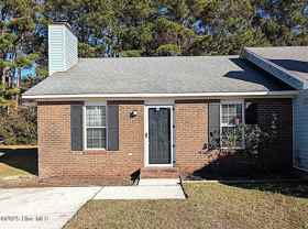 113 Live Oak Court - Photo 1 of 1