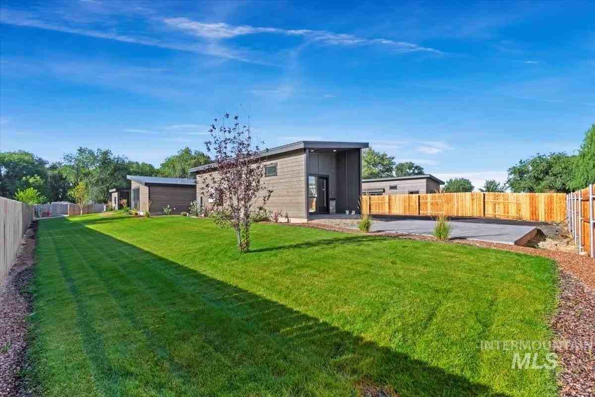 362 W London St - Photo 6 of 50