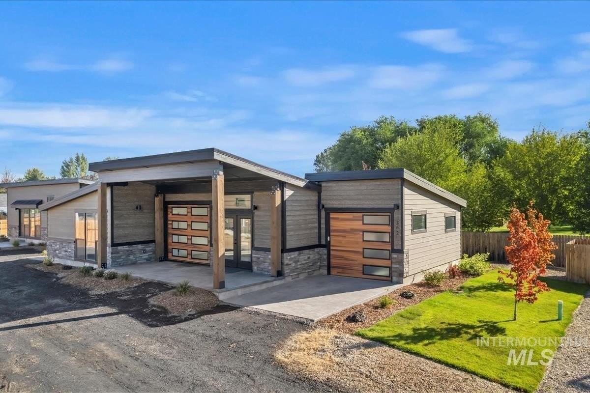 362 W London St - Photo 7 of 50