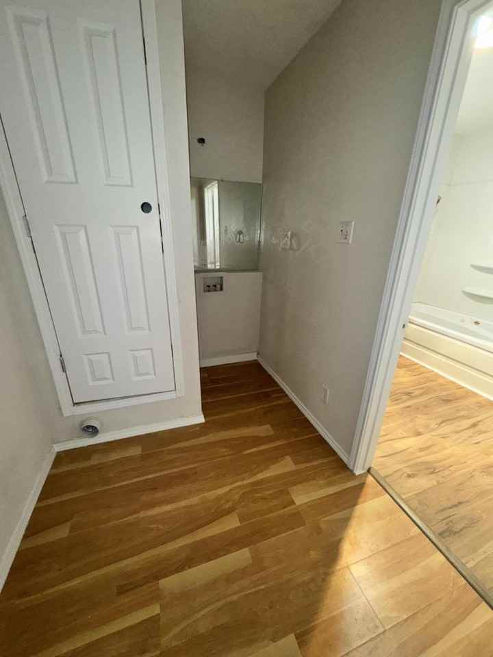 4512 Lehigh St Unit B #B - Photo 4 of 6