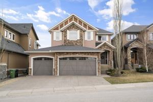 featured image of 132 Aspen Cliff Close Sw
