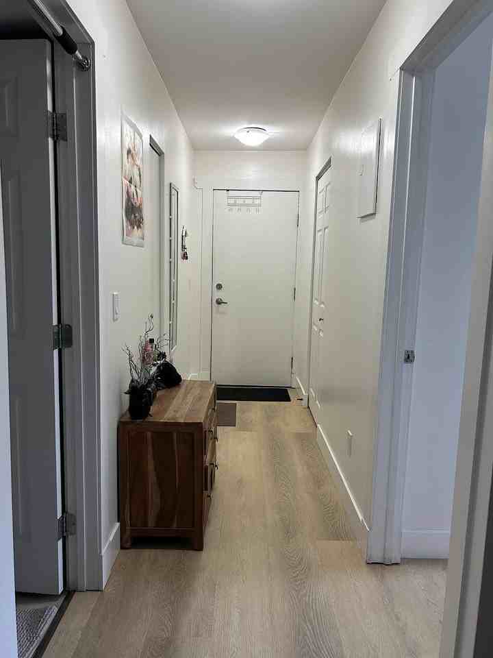 302 302, 2117 16 Street SW - 1 #1 - Photo 3 of 9