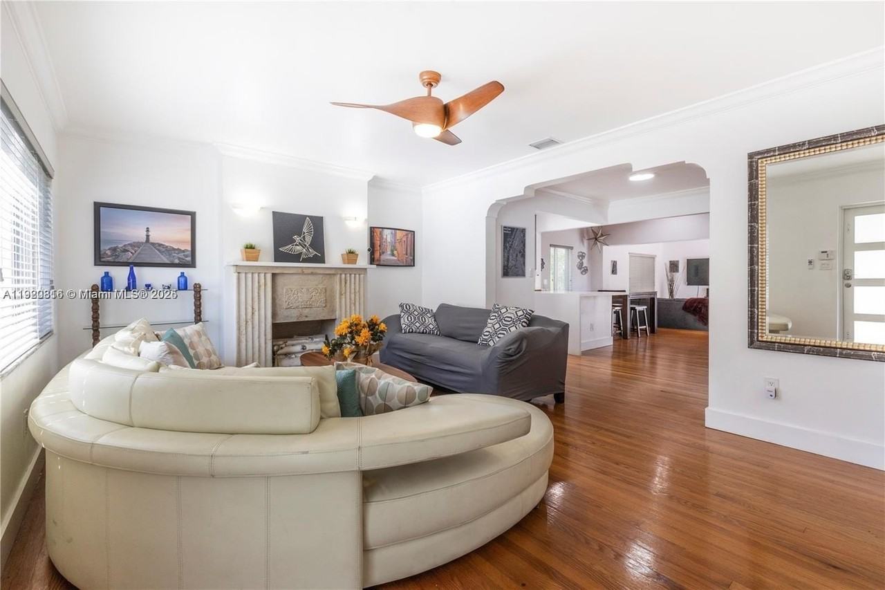 753 Ne 81st St - Photo 7 of 50