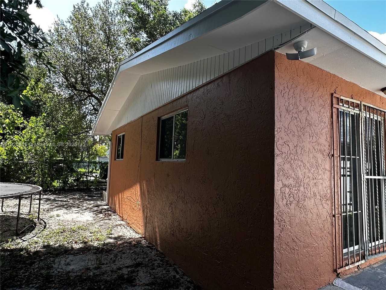 566 Nw 95th St #566 - Photo 7 of 20