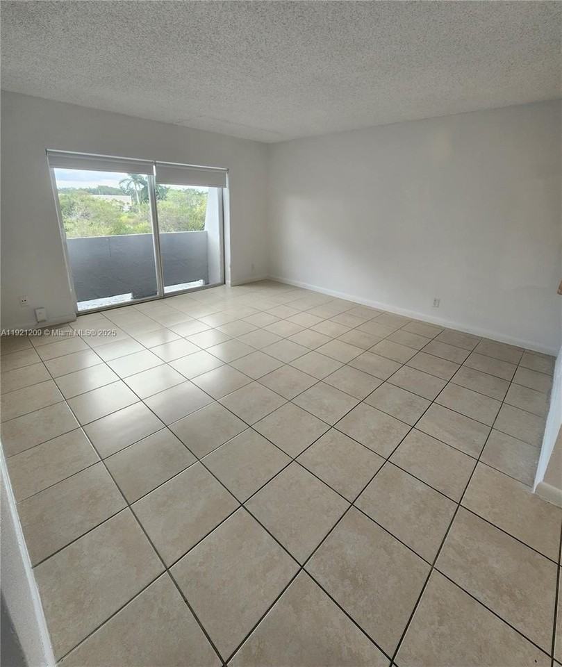 11150 Sw 196th St #D210 - Photo 5 of 18