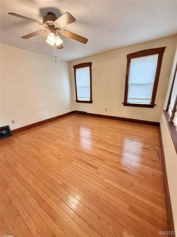 533 S Pennsylvania Ave - Photo 2 of 20