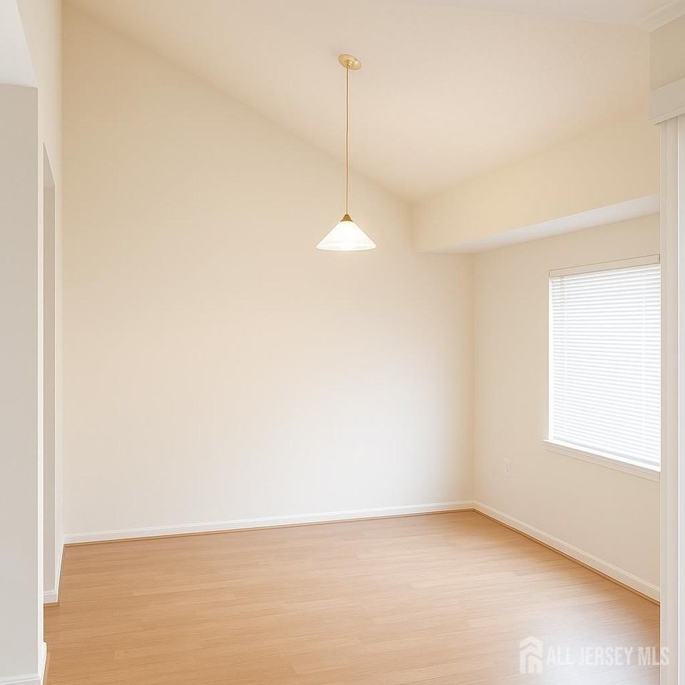 3705 Royce Ct - Photo 3 of 11