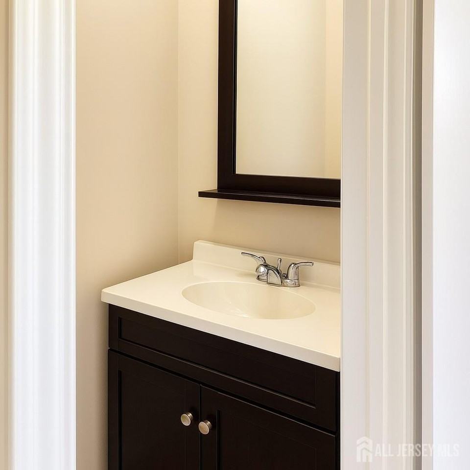 3705 Royce Ct - Photo 7 of 11