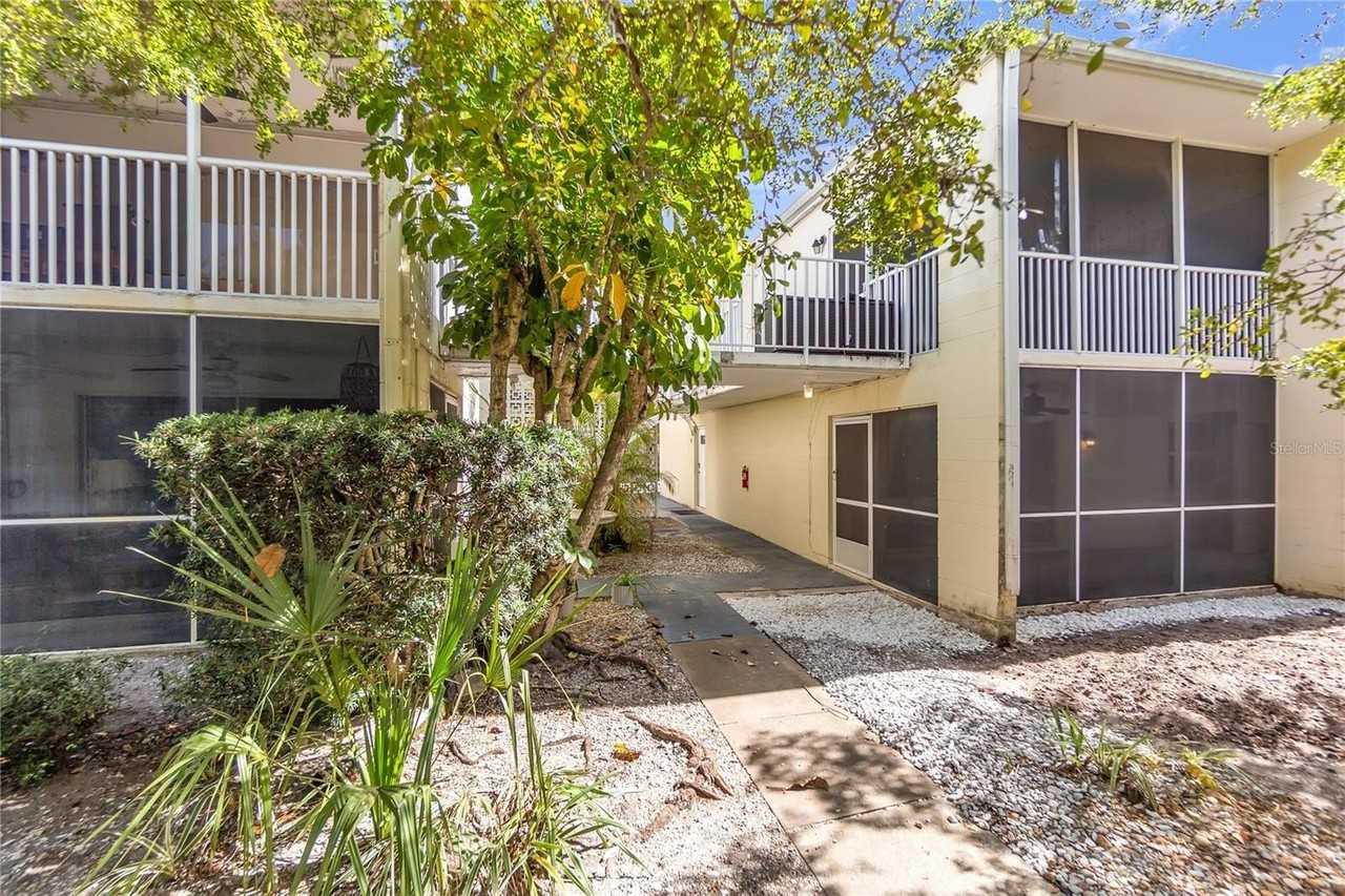 3835 Almeria Ave #C1 - Photo 2 of 50