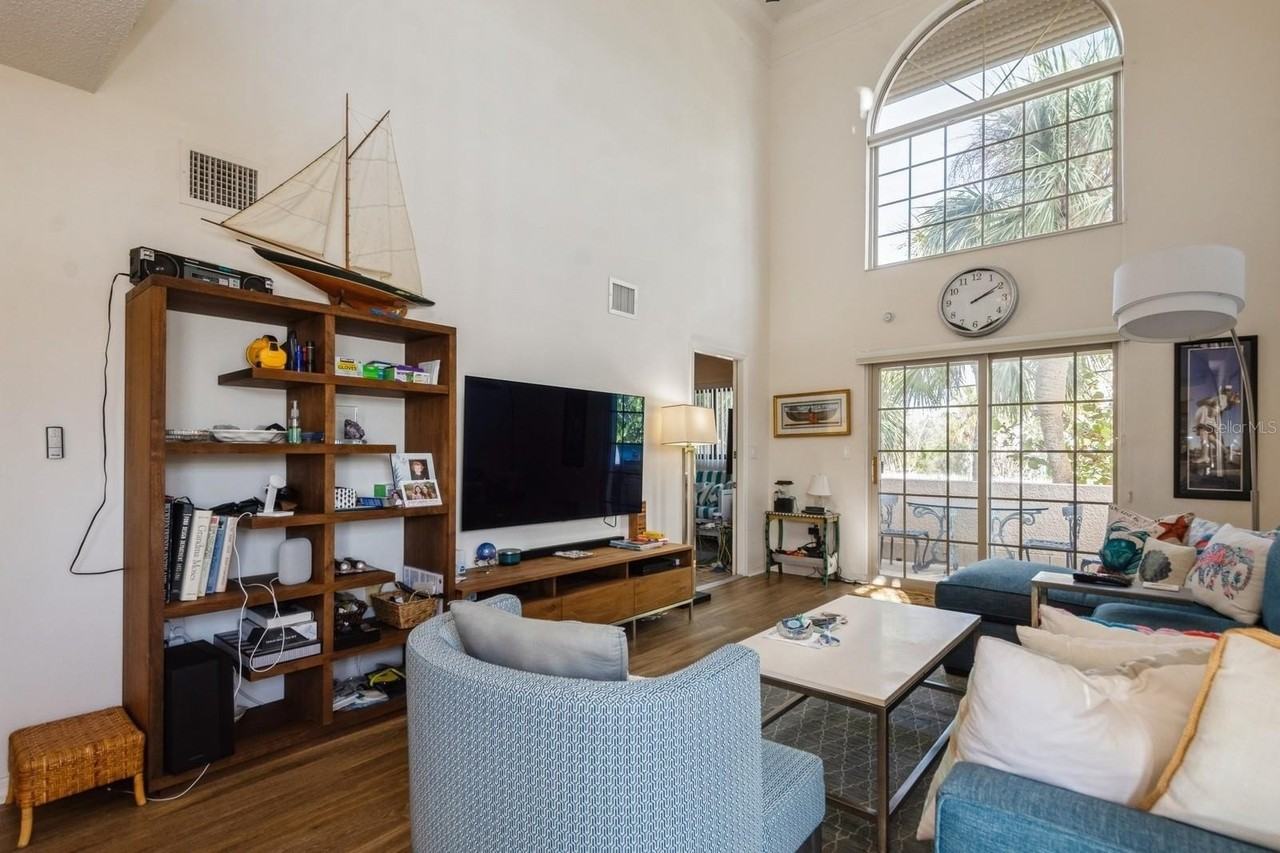 1195 Coquille St #309 - Photo 6 of 27