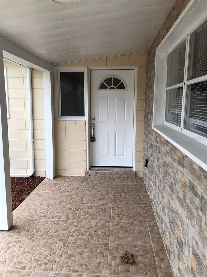 603 Bahia Cir - Photo 3 of 27