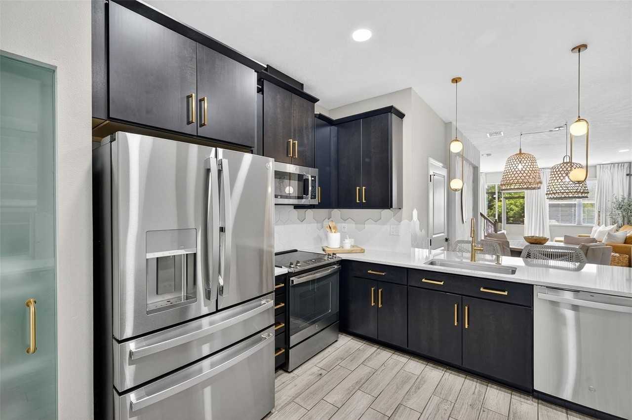 2419 Foggy Creek Cir - Photo 5 of 45