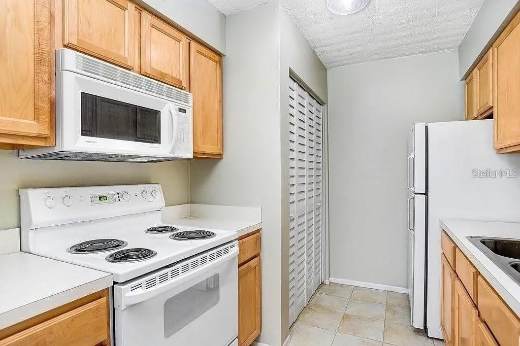 7506 Presley Pl #107 - Photo 3 of 18