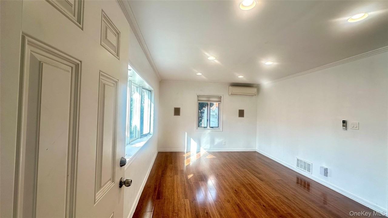 7363 198th St Unit 1fl #1FL - Photo 2 of 13