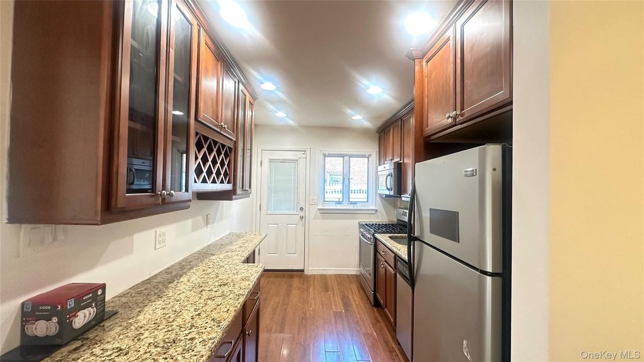 7363 198th St Unit 1fl #1FL - Photo 7 of 13