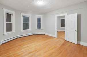 featured image of 15 Mendon Street #3