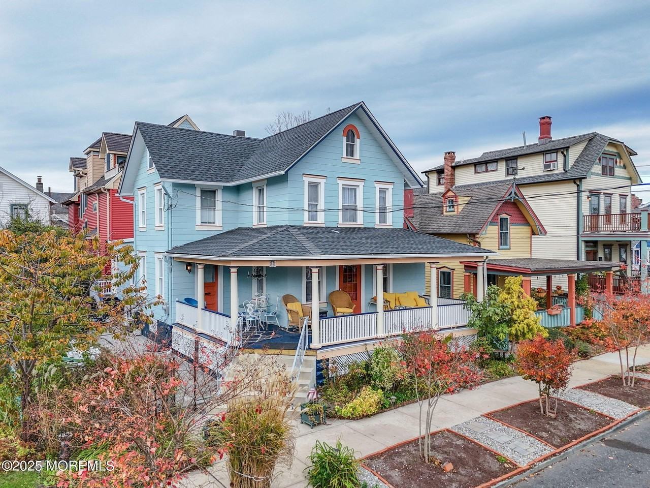 83 Broadway - Photo 3 of 37