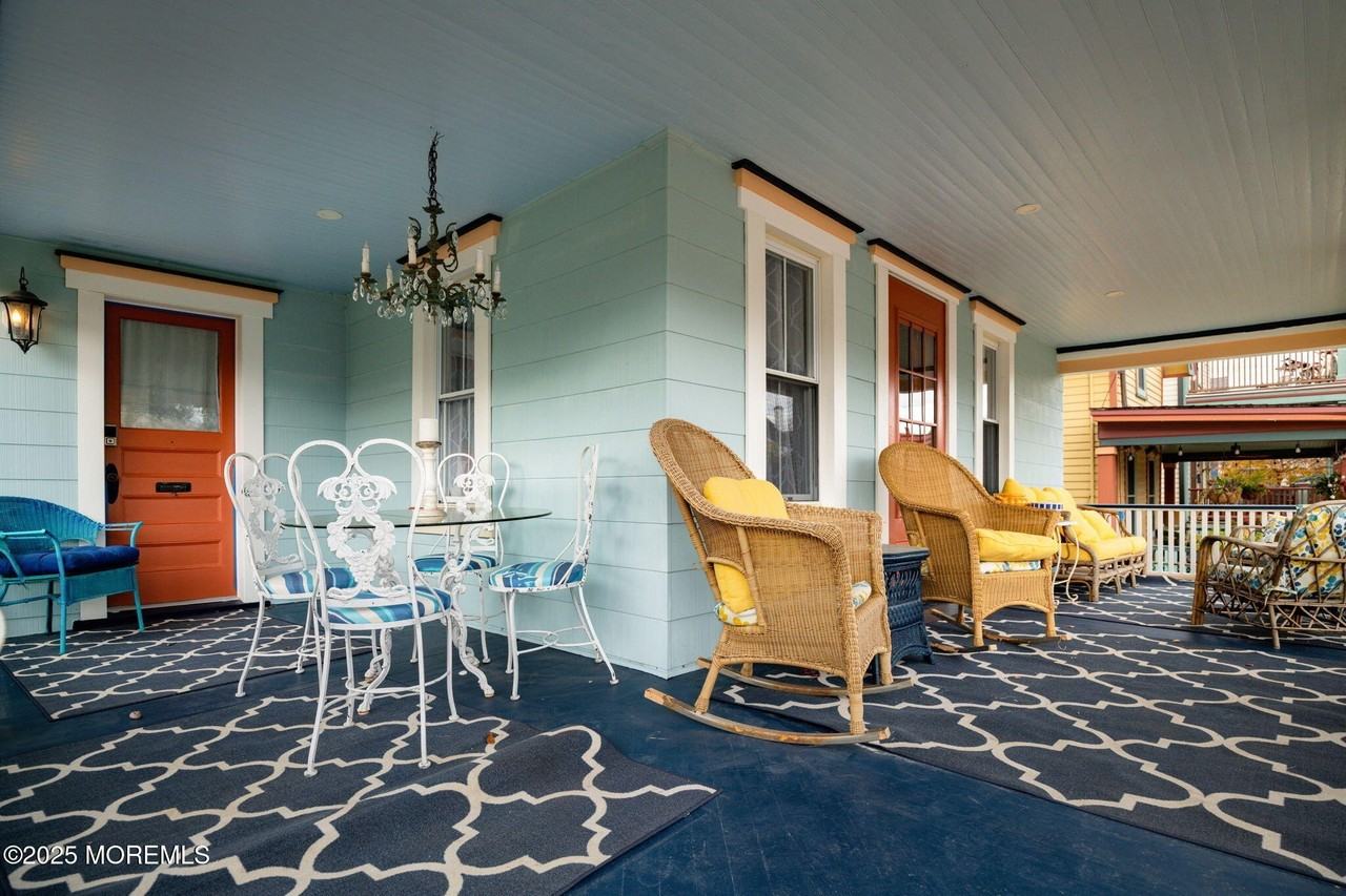 83 Broadway - Photo 7 of 37