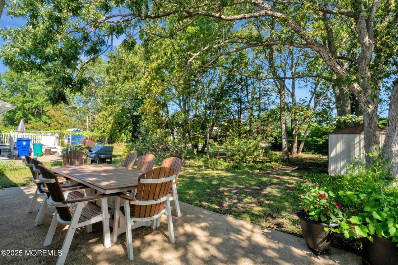 24 Mount Matterhorn Ln - Photo 4 of 15