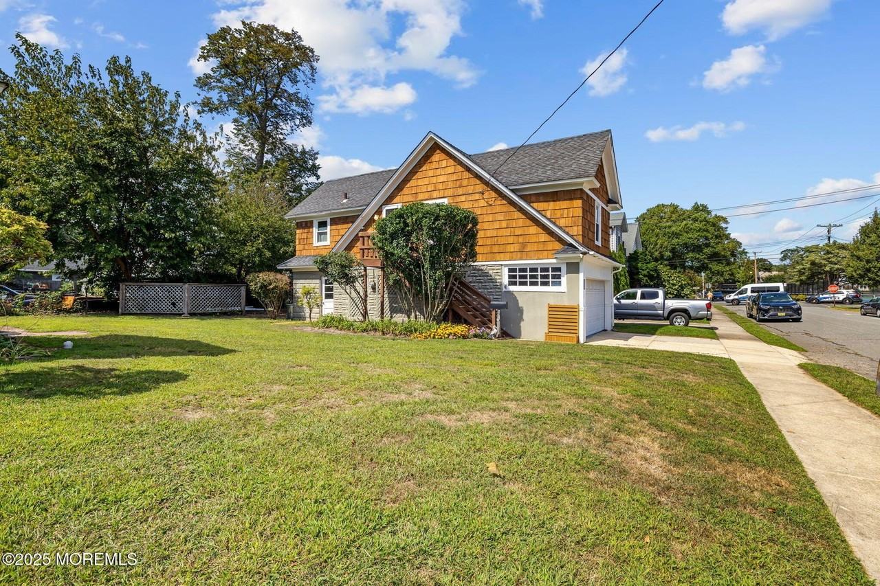 801 1/2 Atlantic Ave - Photo 2 of 16