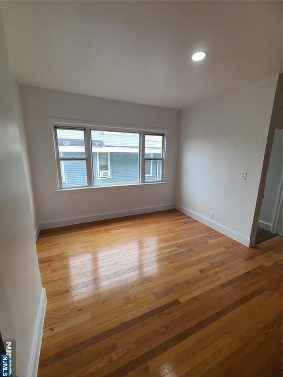 624 Madison Ave - Photo 3 of 10