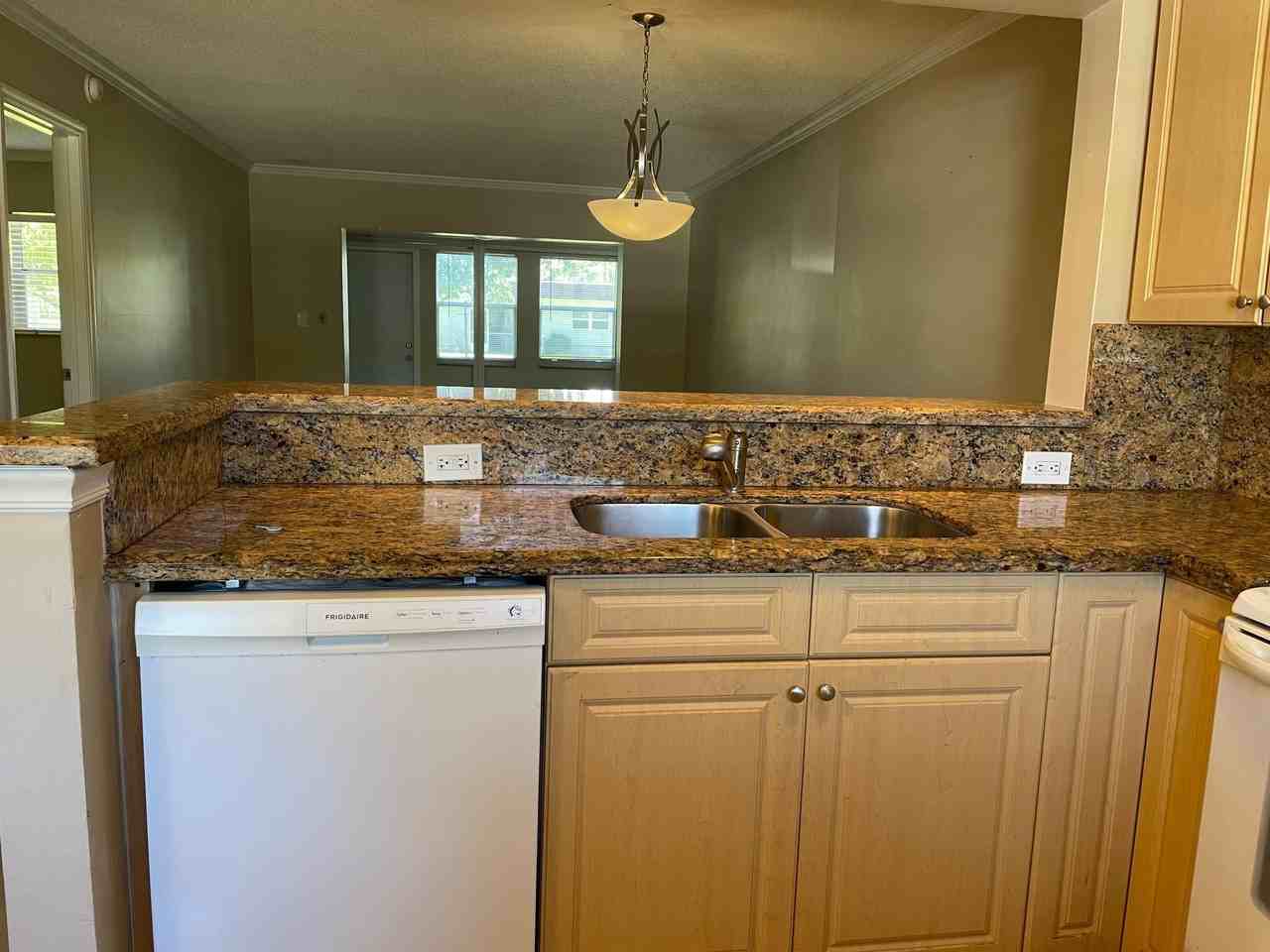 608 Sw Natura Blvd - Photo 6 of 34