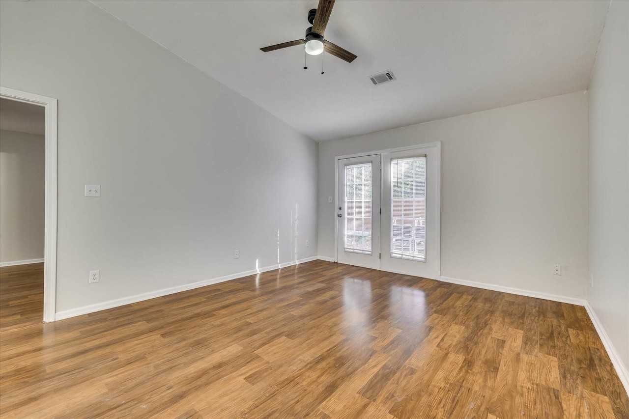 150 Portofino Ln Sw - Photo 4 of 24