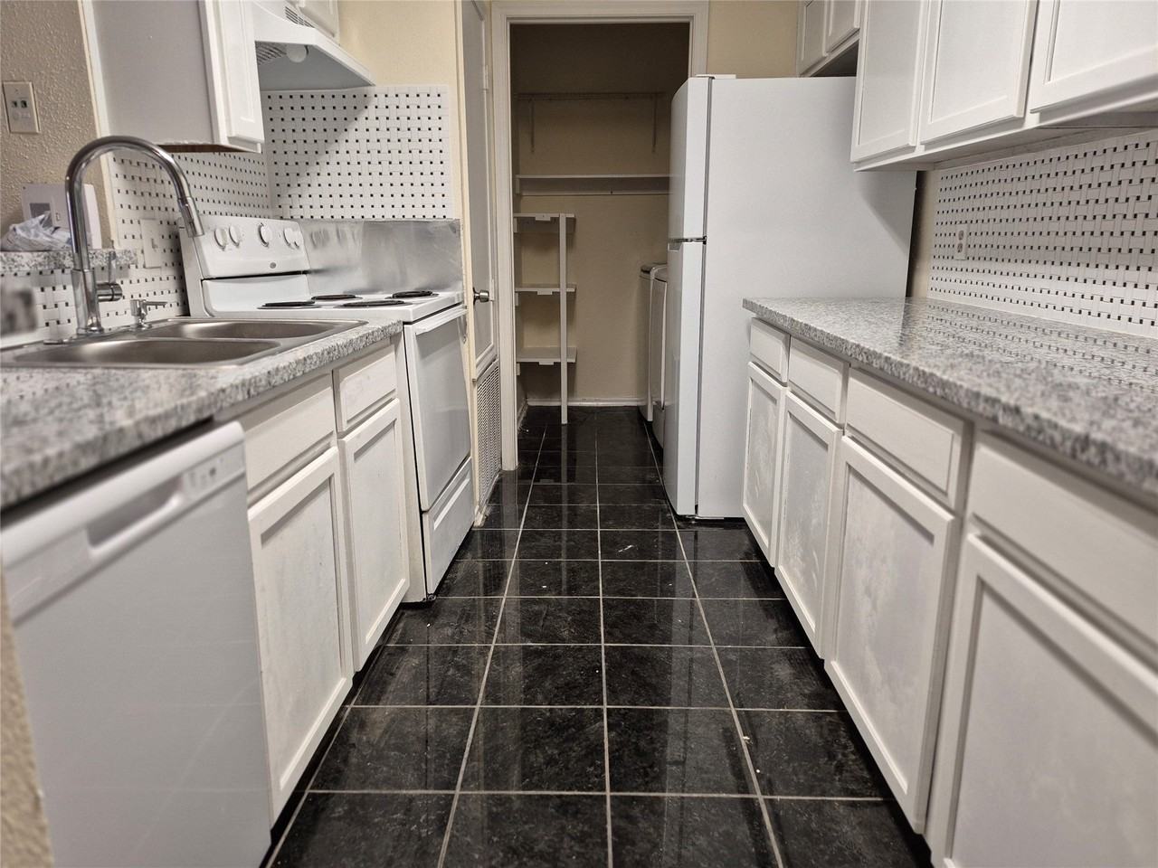 10847 Braes Bend Dr - Photo 6 of 17