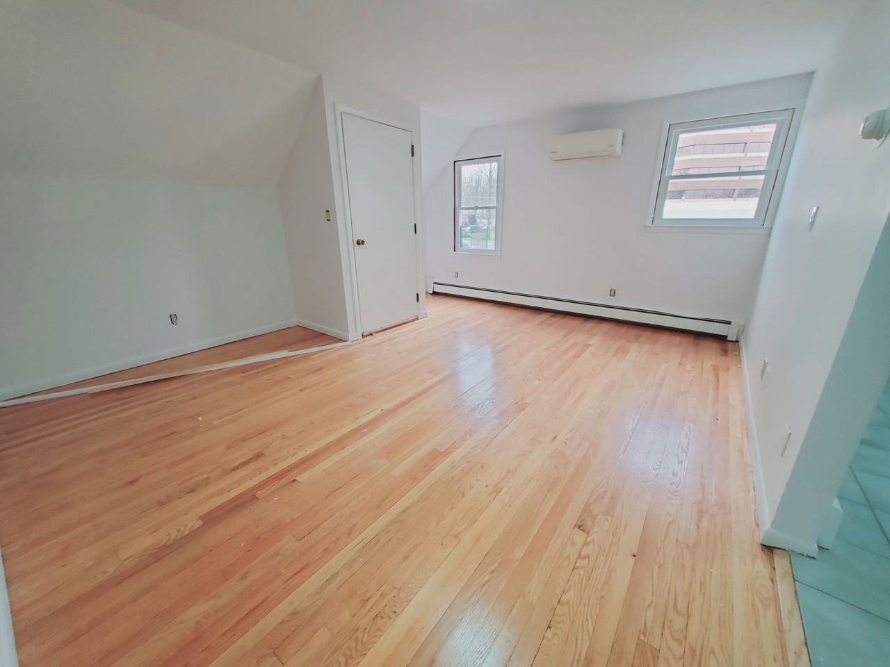 12 Houston Ter #4 - Photo 3 of 8