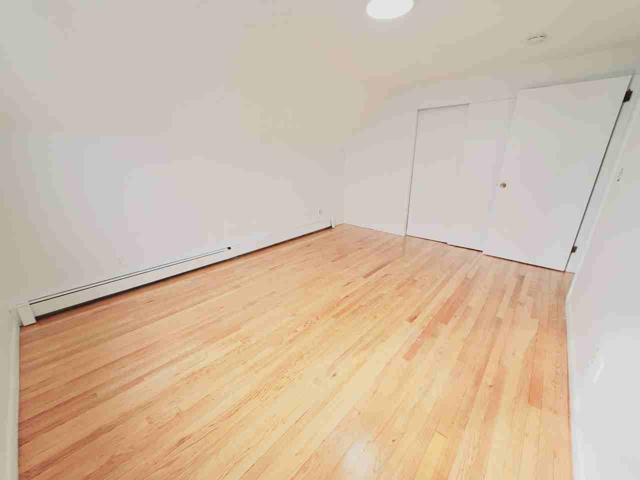 12 Houston Ter #4 - Photo 4 of 8