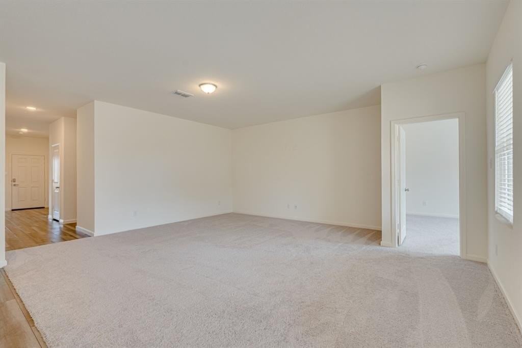 721 Bois D Arc Ln - Photo 6 of 35