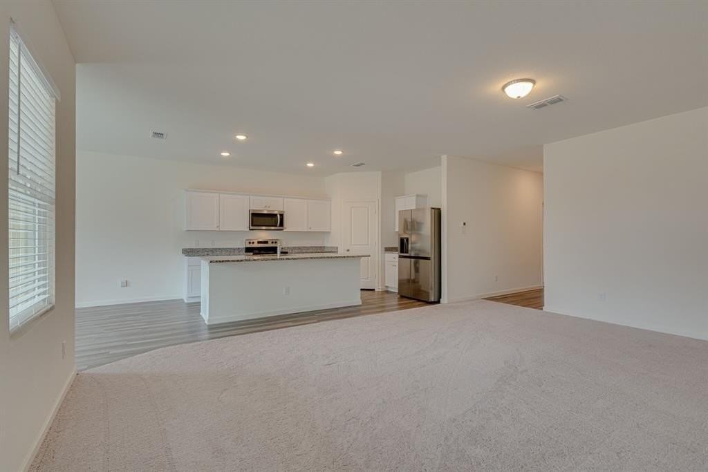 721 Bois D Arc Ln - Photo 7 of 35