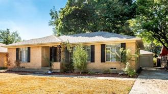 511 Classen Drive - Photo 1 of 1