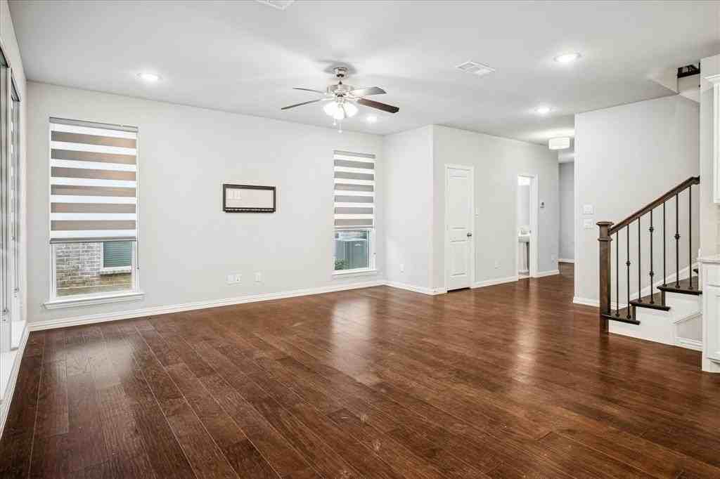 3905 Dame Ragnel Dr - Photo 4 of 25