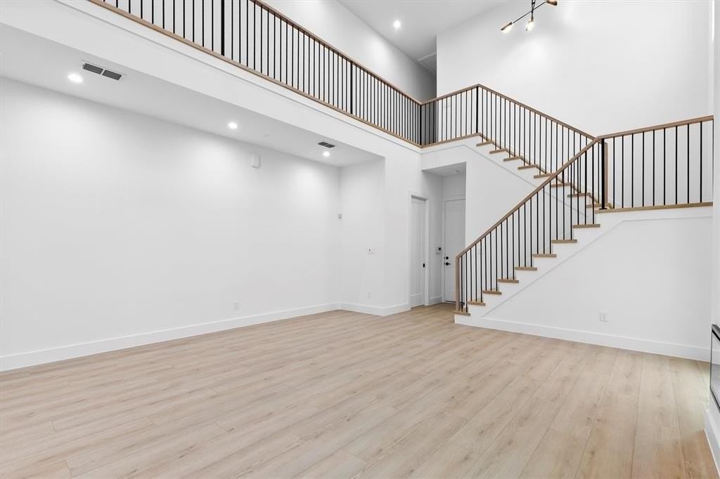 2814 Guymon St - Photo 4 of 23